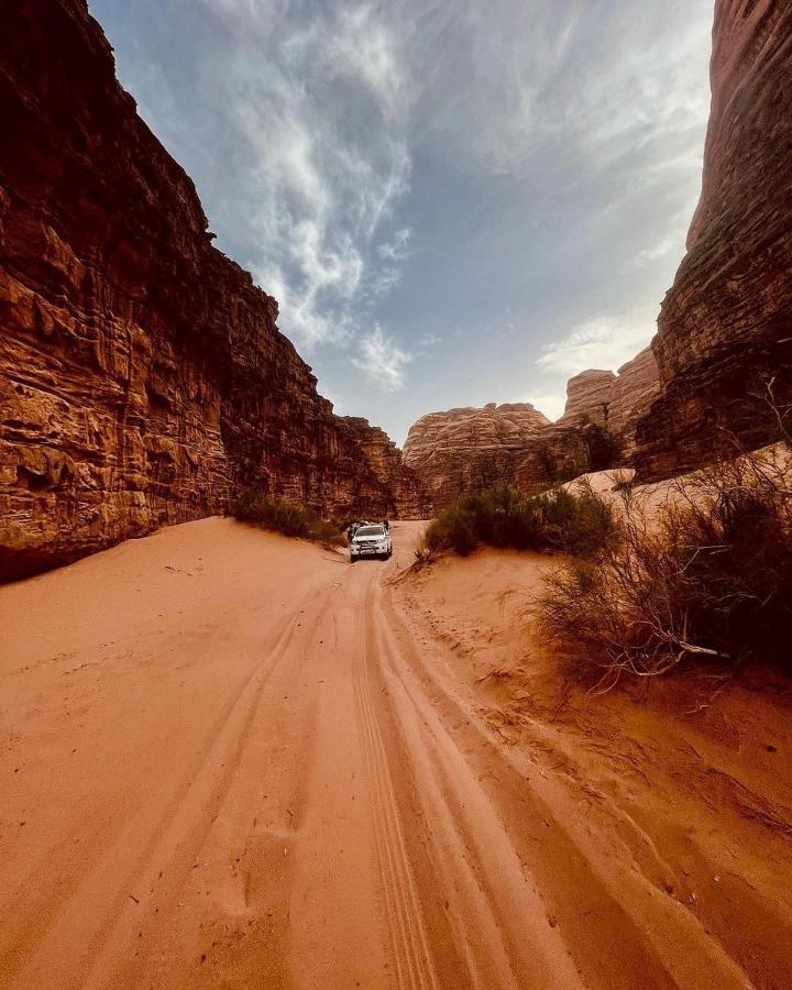 Wadi Rum Fun Time Tour'S ภายนอก รูปภาพ