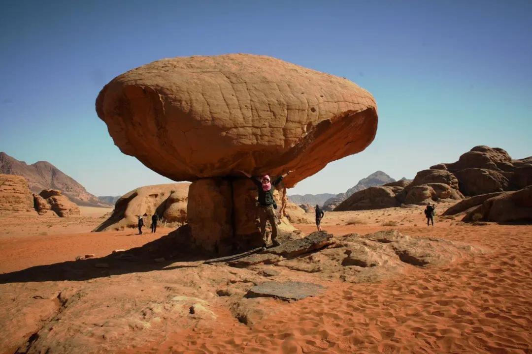 Wadi Rum Fun Time Tour'S ภายนอก รูปภาพ