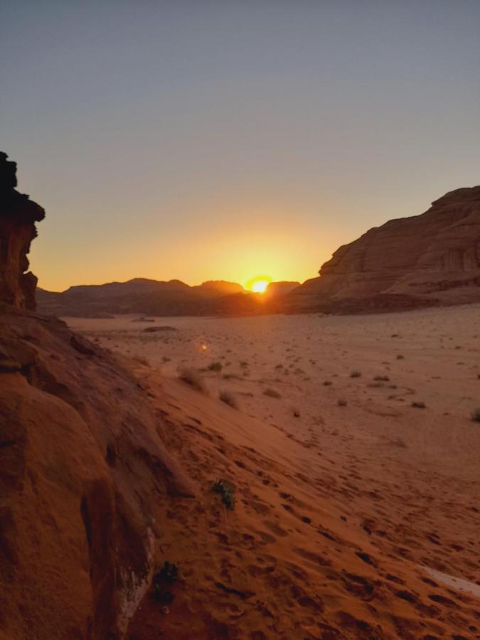 Wadi Rum Fun Time Tour'S ภายนอก รูปภาพ